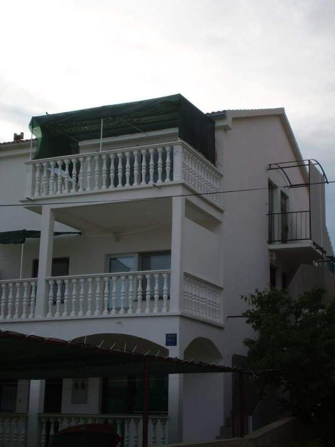 Apartments Mali Mate Tribalj エクステリア 写真